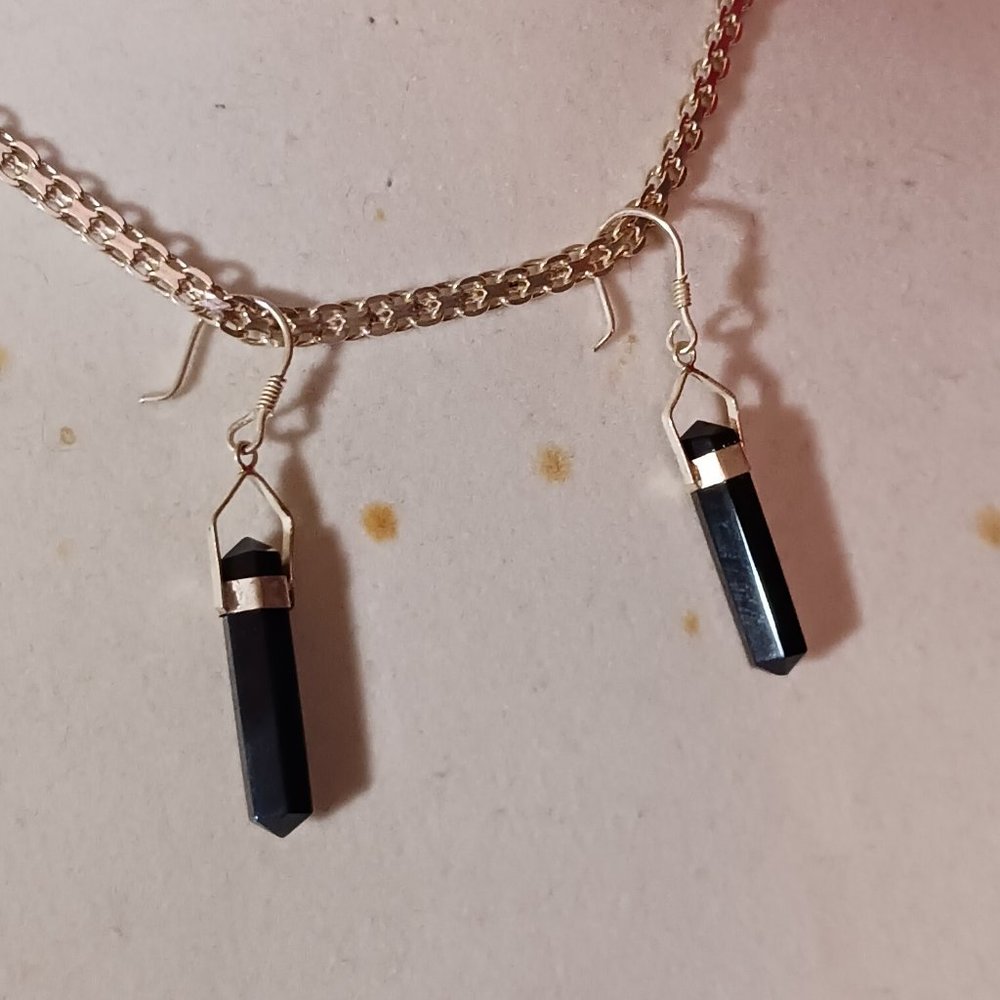 Hand Crafted 90s Vintage Sterling Silver and Onyx Earrings - Picture 2 of 8